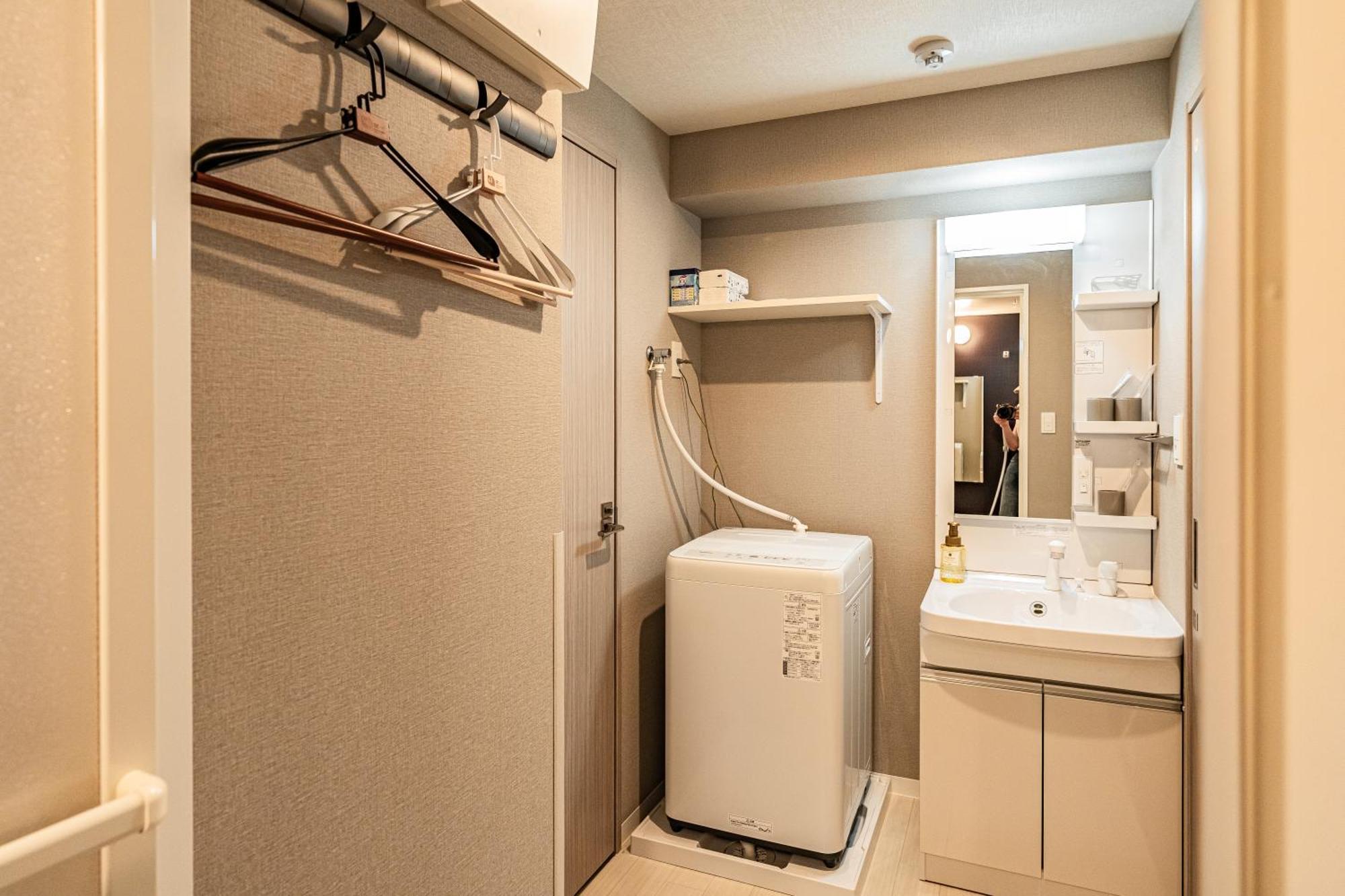 Apartment Hotel 11 Umeda Kamiyama Osaka Exterior photo